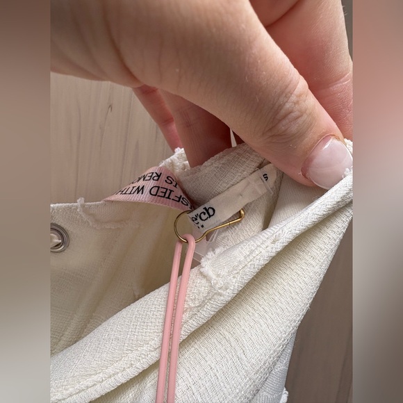 ❌SOLD❌HOUSE OF CB Seren Floral Lace Back Maxi Dress in Vintage Cream New - Picture 12 of 16